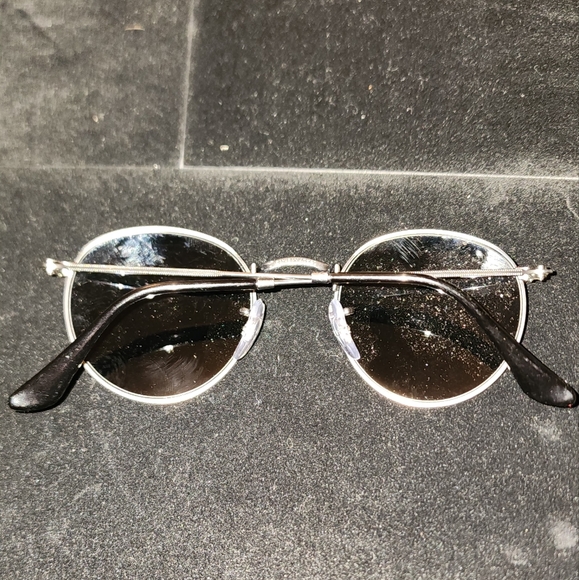 Ray-Bans Subglasses - Picture 2 of 4